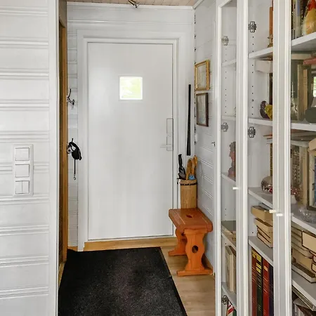 Сasa de vacaciones 3 Bedroom Lovely In *