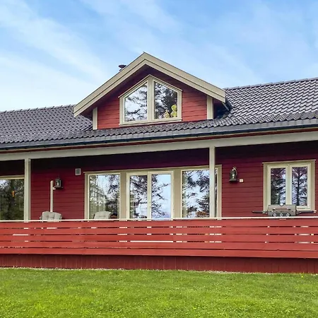 Cozy In Sandnes With Kitchen